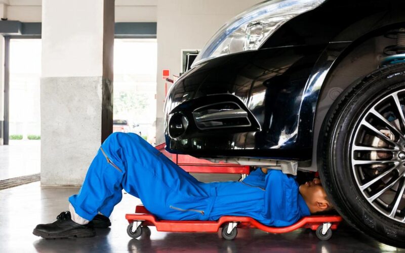 What To Consider Before Sending Your Car At An Auto Repair Centre